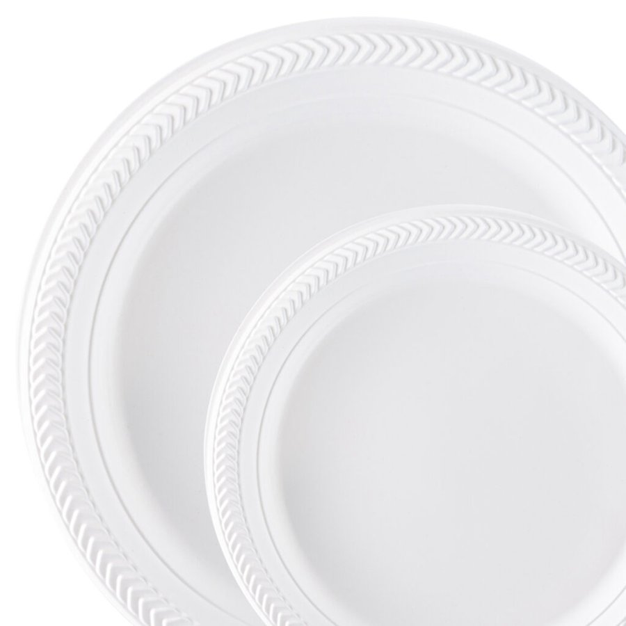 7" White Plastic Plates