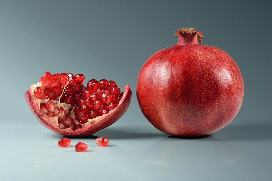 Pomegrantes Small